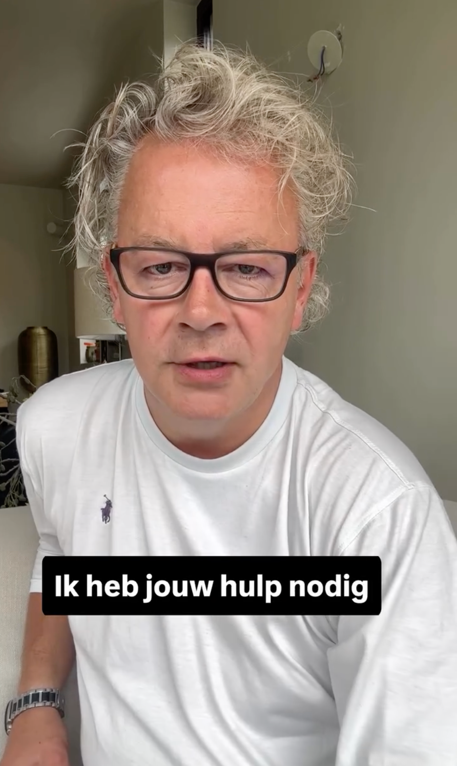 Olijfolie wordt níét beter als je hem bewaart. Ontdek waarom verse extra vierge olijfolie uit Zuid-Afrika om gedeeld vraagt - Don't save it, share it.